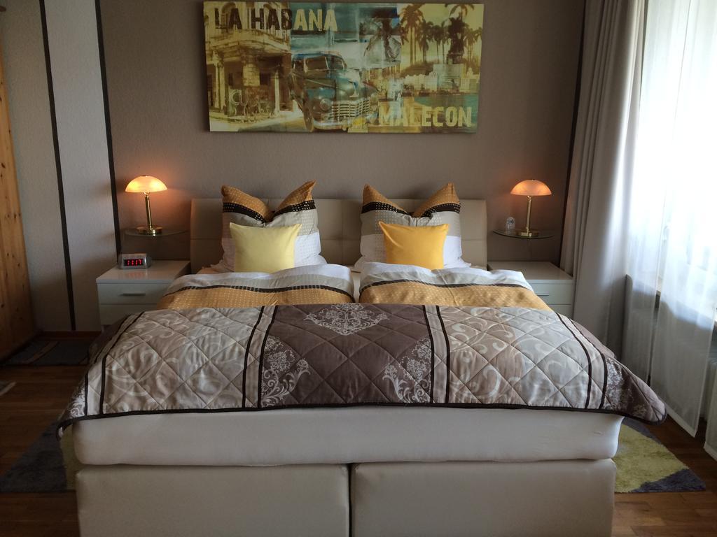 Bed & Breakfast Faas Wittlich Esterno foto