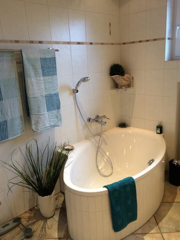 Bed & Breakfast Faas Wittlich Esterno foto